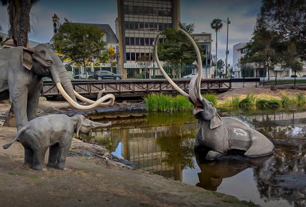The La Brea Tar Pits and Page Museum: The famous Lake Pit
