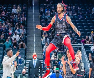 Be entertained by jaw-dropping tricks and basketball wizardry. Photo courtesy of the Harlem Globetrotters