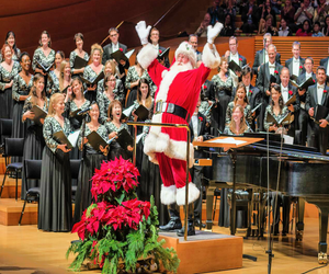 Los Angeles Master Chorale's Festival of Carols. Photo by Jamie Pham