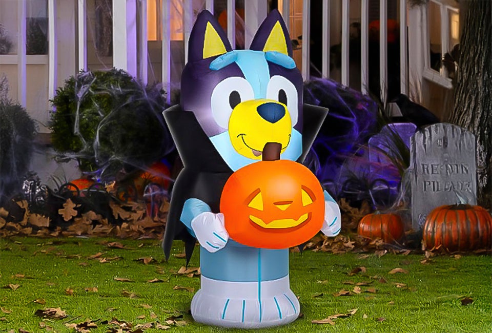 The Bluey can really vamp it up! Photo courtesy of the Gemmy store on Amazon