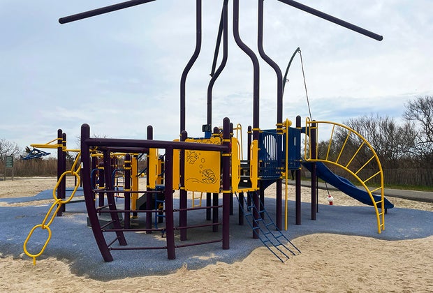 Captree State Park Adds Ropes Course to Beach Playground