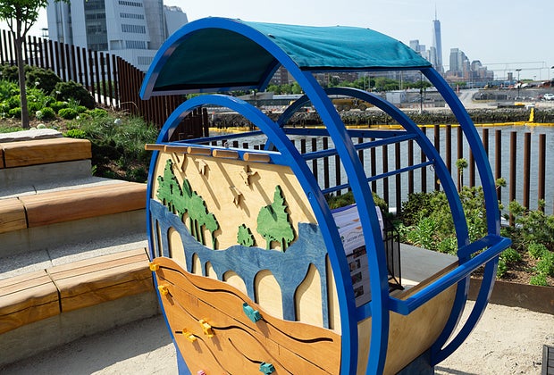 Little Island art cart