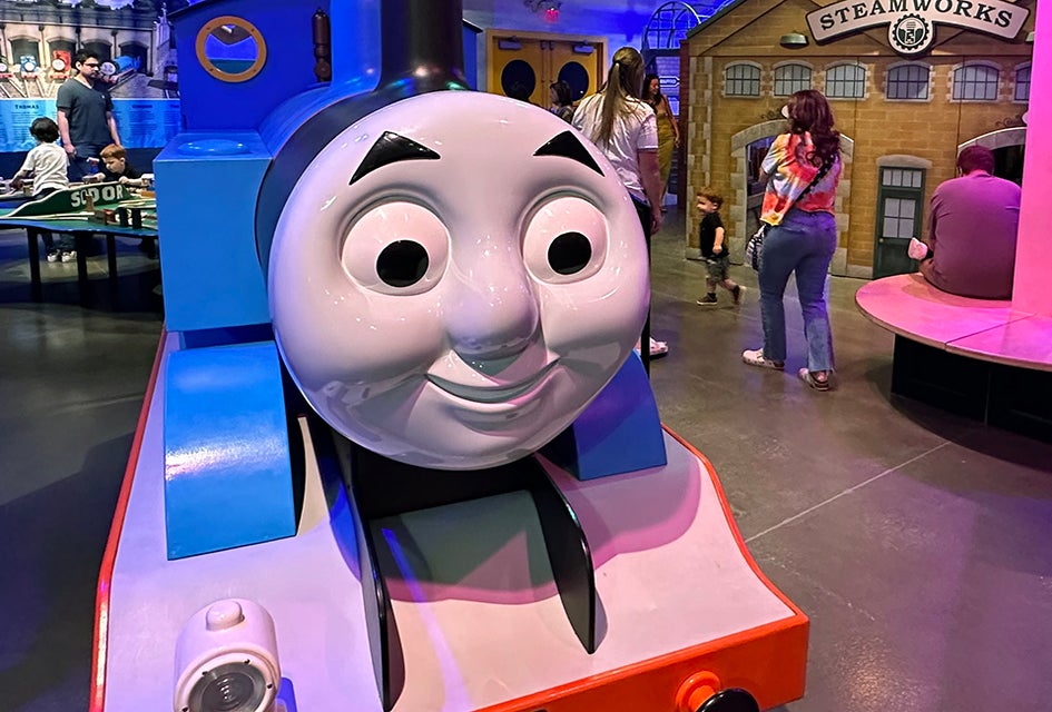 The lovable blue tank engine Thomas and his friends have rolled into Long Island. Children's Museum. 