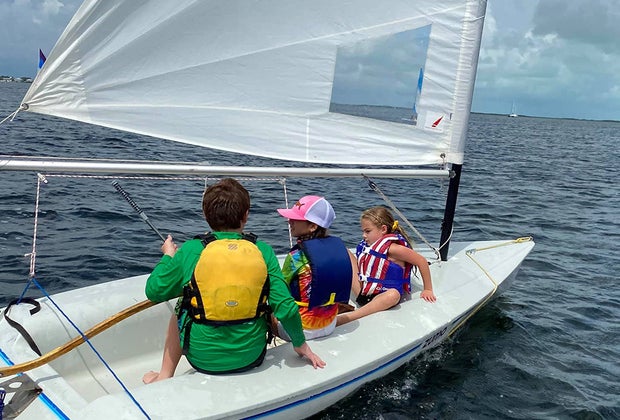 30 Things To Do in the Florida Keys with Kids: Kids learn to sail