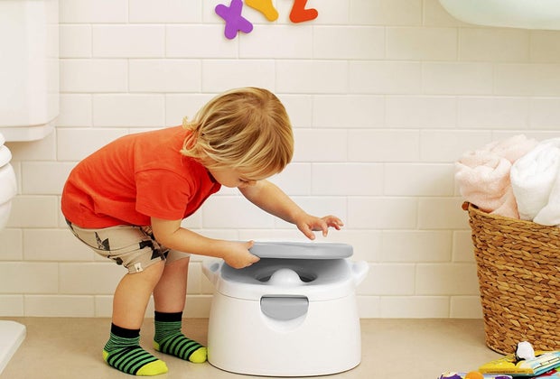 Munchkin 3 in 1 potty seat goes from potty to stepping stool to portable seat!