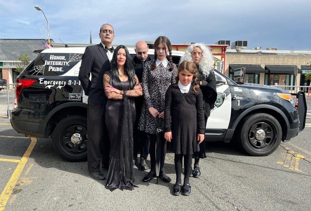 NJ fall fun Addamsfest