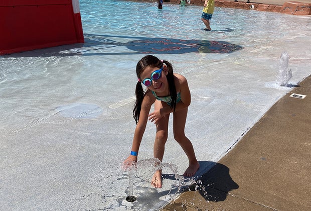 The Funplex Amusement Park and Water Park Guide: Family Fun in East Hanover and Mt. Laurel: splashplex