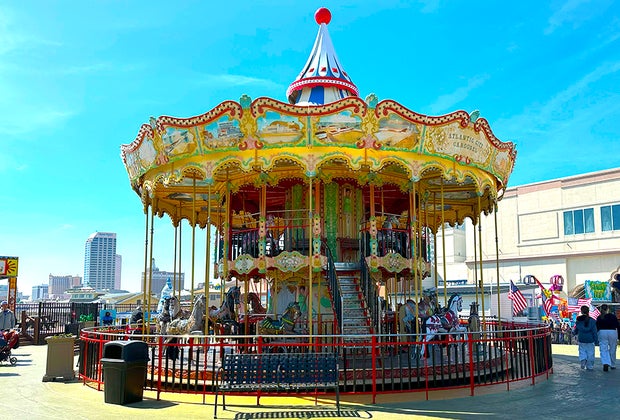 Visiting the Steel Pier with Kids: 