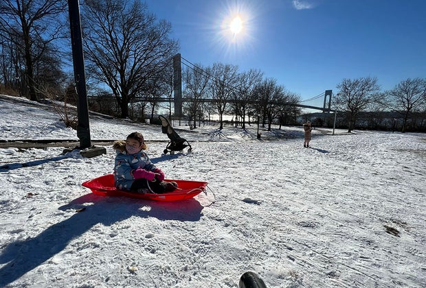 Things to do in Bay Ridge, Brooklyn with kids: Shore Road Park sledding