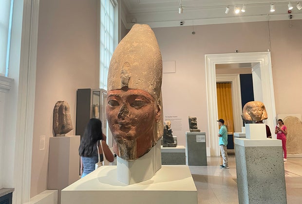 Visiting the Brooklyn Museum with Kids: Islamic Art displays