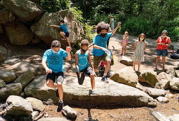 teens/youth doing parkour outdoors