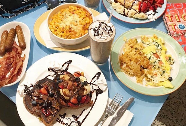 Restaurants near Madison Square Garden: Tick Tock Diner