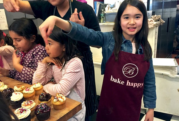 Unique Foodie Experiences in NYC: Cupcake Making Party at Buttermilk Bakeshop
