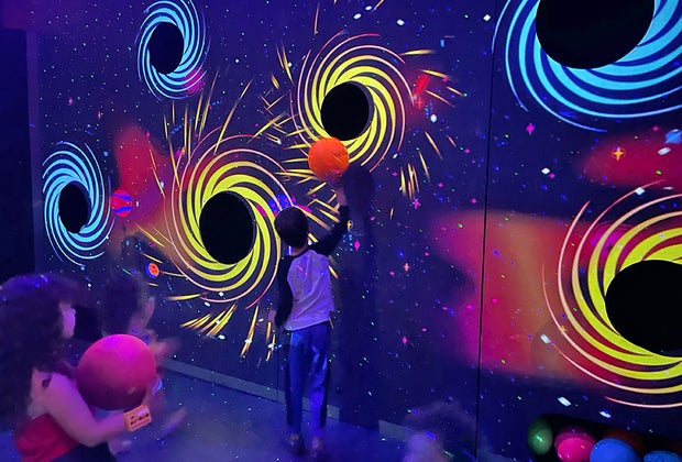 Virtual reality for kids in NYC Cosmic Camp