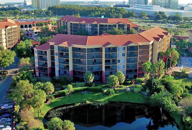 exterior shot of Westgate Lakes Resort & Spa