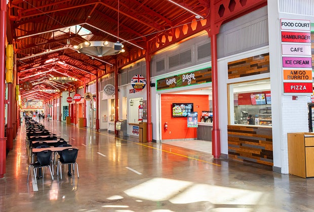 Dezerland Food Hall : Dezerland Park Orlando: Indoor Entertainment