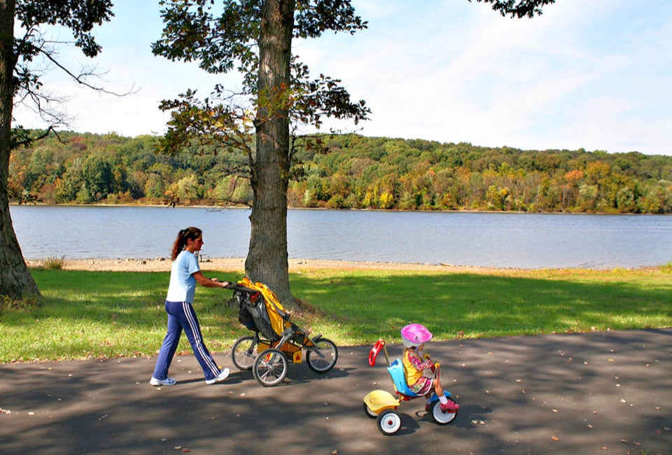 Peace Valley Park offers plenty of open space to enjoy fresh air and recreation. Photo by R. Kennedy for Visit Philadelphia