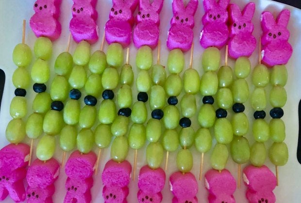 Easter Desserts, Easter Recipes, and Easter Brunch Ideas: Easter Peep Fruit Wands