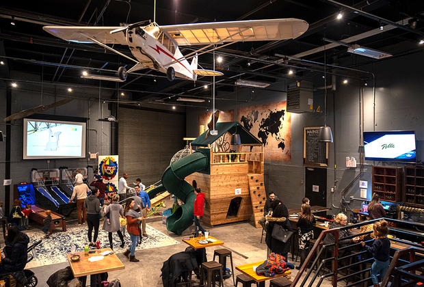 Craft Hall: free to play in Philly