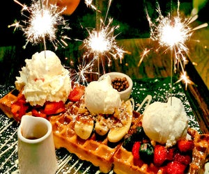 Bring a burst of birthday excitement with the sparkling Max Brenner Birthday Waffles! 