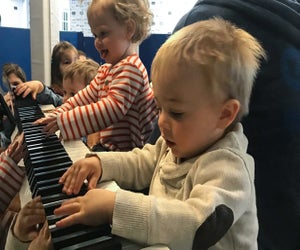 Boston preschoolers can explore art and music with these great classes for budding creatives! Photo courtesy of Jammin with You 