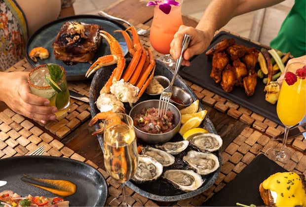 La Marea restaurant at Playa Largo Resort & Spa 