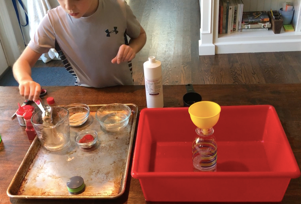 Combine the rest of the ingredients to make reindeer toothpaste.