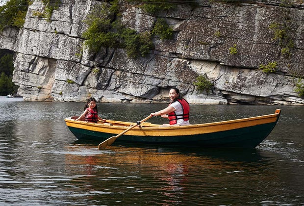Best Road Trips from NYC: Canoe with mom at Mononk Mountain House