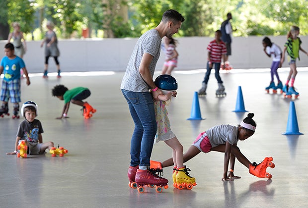 Prospect Park with Kids: Roller skating in summer
