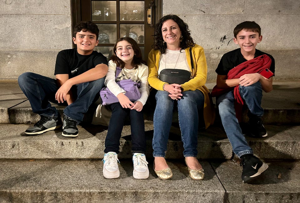 We were all smiles both before and after the DC Ghosts tour!