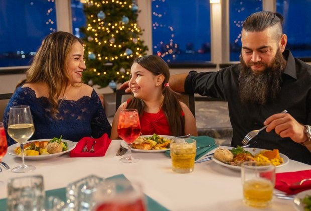 Christmas Day Dinner Cruise on Lake Michigan. Photo courtesy of City Experiences