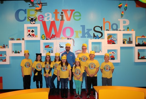 Photo of the 2017 Creative Crew courtesy of LEGOLAND Discovery Center Philadelphia