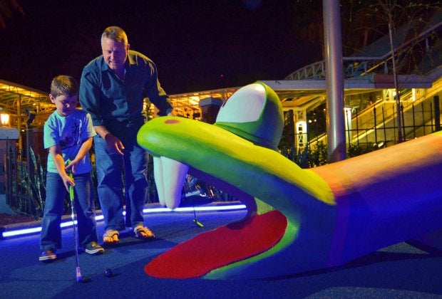 Enjoy a round at Hollywood Drive-In Golf. Photo courtesy of Universal Orlando