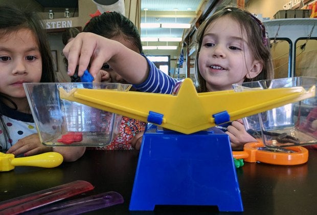 The Long Island Explorium offers weekly programs for wee-ones called Little Sparks.