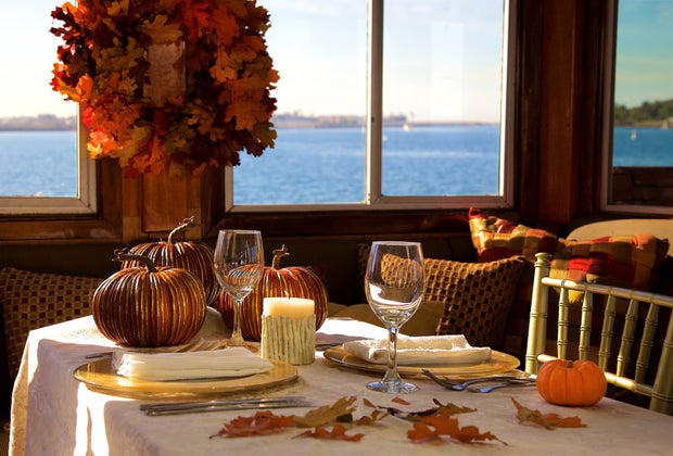 Restaurants Open on Thanksgiving in Los Angeles: City Cruises / City Experiences in Long Beach and Marina del Rey