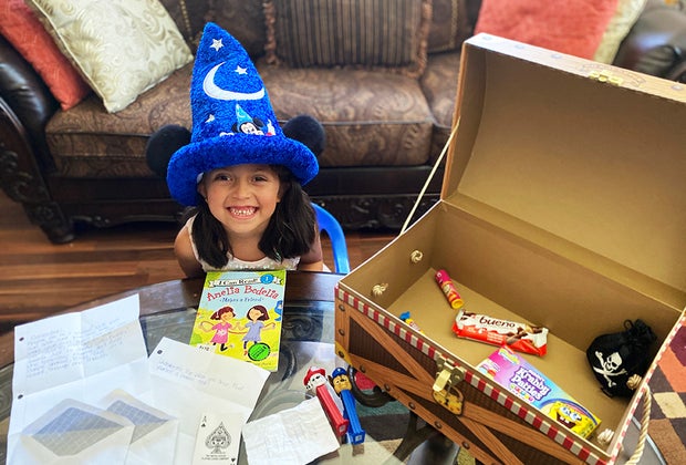 The wizards of Oakwood drive Live online virtual theater