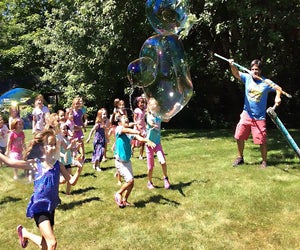 The Bubble Guy provides some super bubbly family fun at the Harbor Illumination.