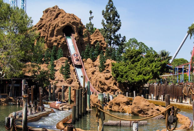 Water and Amusement Park Discount Tickets in LA: Knott's Berry Farm