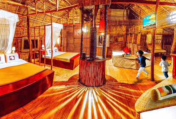 Best Themed Hotel Suites: : Elephant Villa at KumbukRiver Eco Extraordinaire 