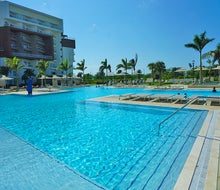 Cool off in Embassy Suites Aruba's sprawling pool. 