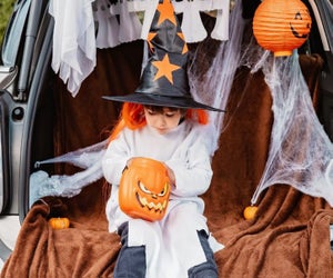 Some people get really creative when decking out their trunks. 