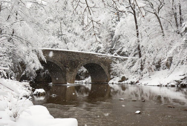 Wissahickon Valley Park snowfall bow bridge