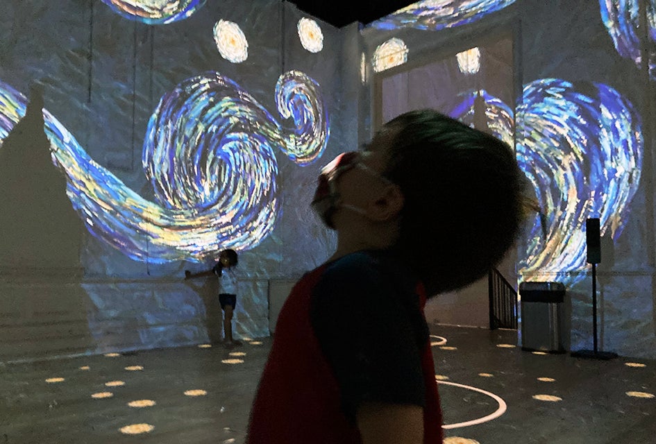 Immerse yourself in a Starry Night.