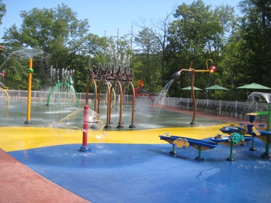 Image of splash pad at Dinosaur Place in CT