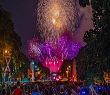 Don't miss the Wawa Welcome America Party on the Parkway and Fireworks Spectacular at Eakins Oval. Photo courtesy of the event