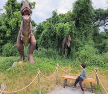 Come face-to-face with T. rex and other fearsome, live-sized dinosaurs at Field Station: Dinosaurs in New Jersey's Overpeck County Park. Photo by Katherine Dhurandhar