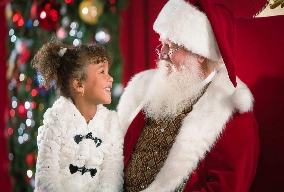 Take some festive pictures with Santa at the Cross County Shopping Center in Yonkers. Photo courtesy of the center