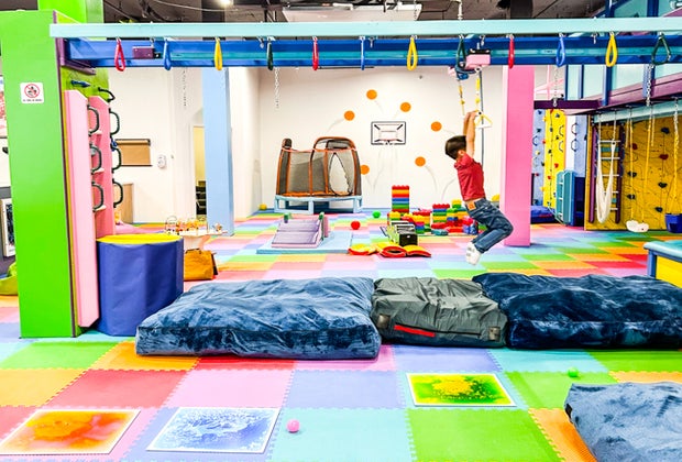 Ball N. Bounce Encino Zip line